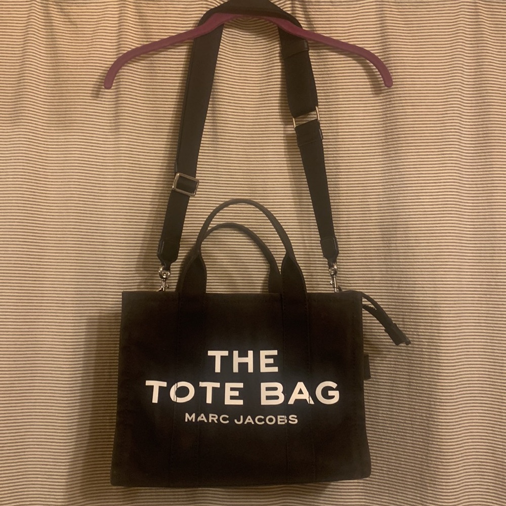 Marc Jacobs The Tote Bag